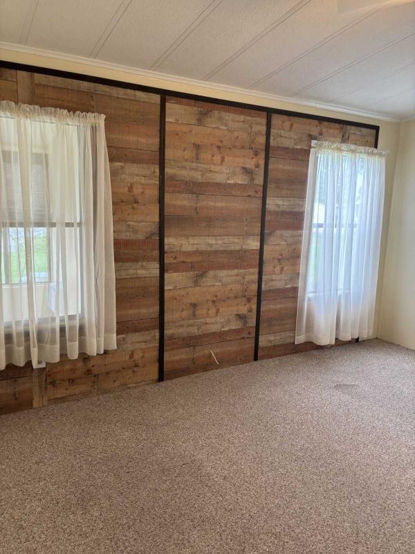 1984 Manufactured Home