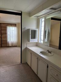 1984 Manufactured Home