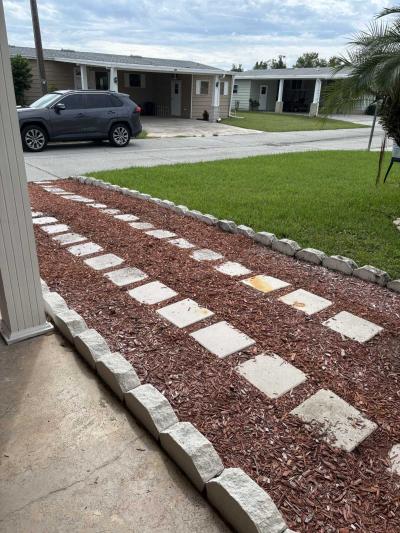 Photo 5 of 41 of home located at 150 Country Lane Plant City, FL 33565