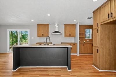 Photo 5 of 14 of home located at 10250 Syphon Dr Tallahassee, FL 32305