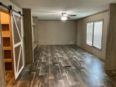 Photo 3 of 14 of home located at 25759 Centerline Rd San Benito, TX 78586