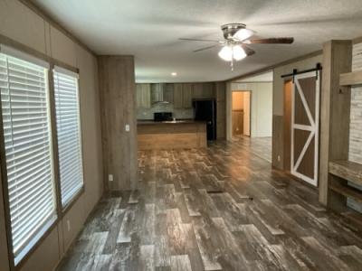 Photo 4 of 14 of home located at 25759 Centerline Rd San Benito, TX 78586