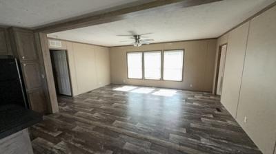 Photo 5 of 14 of home located at 25759 Centerline Rd San Benito, TX 78586