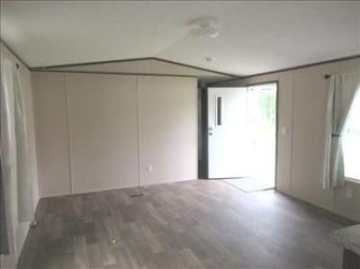 Photo 3 of 8 of home located at 166 Uptain Loop Jasper, AL 35504