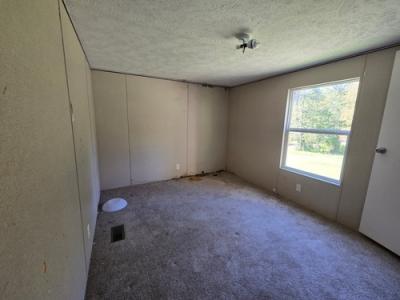 Photo 5 of 6 of home located at 3640 Ocoonita Rd Jonesville, VA 24263