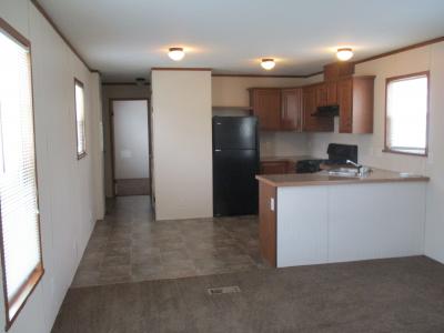 Photo 3 of 9 of home located at 646 Cour Renee Warren, MI 48091