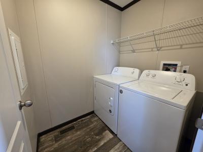 Photo 5 of 8 of home located at 46311 Worlington Macomb, MI 48044