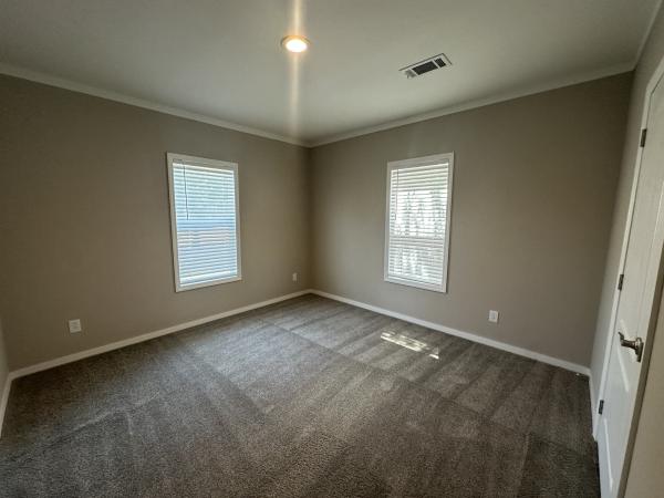 2022 Clayton 32RVL32603DH22 Mobile Home