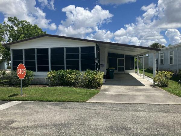 1990 Palm Harbor HS Manufactured Home