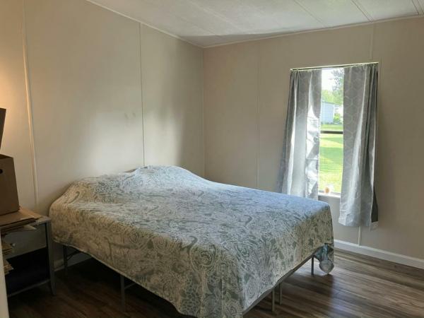1985 HS Sand Manufactured Home