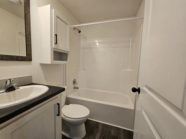 2023 Champion RA1670292F Mobile Home