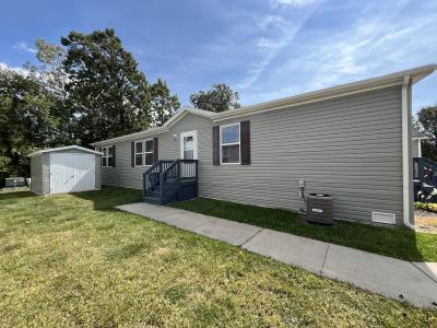 Photo 2 of 6 of home located at 25805 Bristol Brownstown, MI 48134