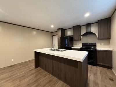 Photo 4 of 24 of home located at 601 Kathy #Ka601 Conroe, TX 77301