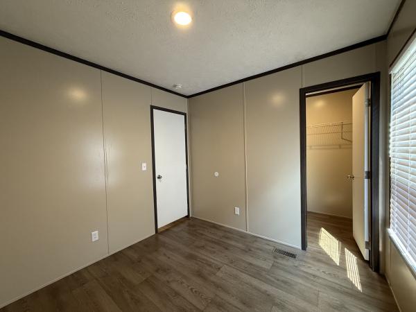 2022 Clayton - Bonham  Home