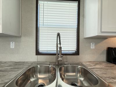 Photo 5 of 24 of home located at 204 Linda #Ln204 Conroe, TX 77301