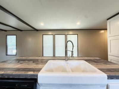 Photo 4 of 28 of home located at 607 Toledo #To607 Conroe, TX 77301