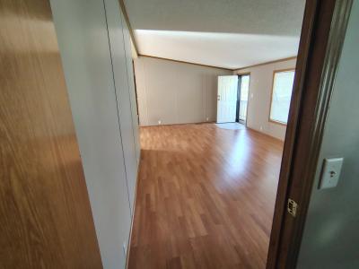 Photo 5 of 11 of home located at 4219 Lilac Lane #923 Traverse City, MI 49685