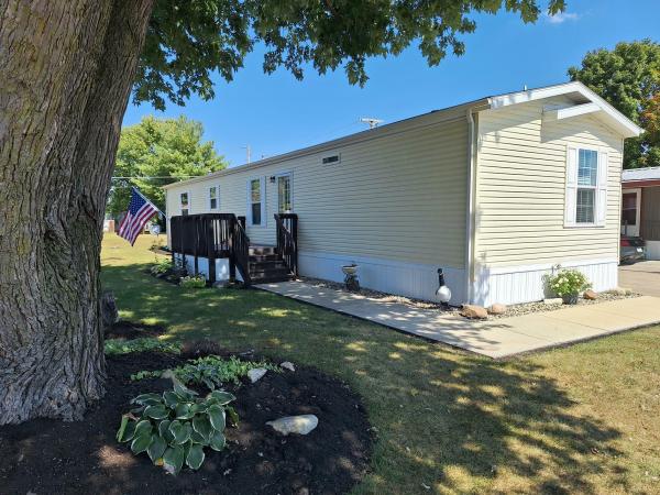 Photo 1 of 2 of home located at 348 Imagination Drive Anderson, IN 46013