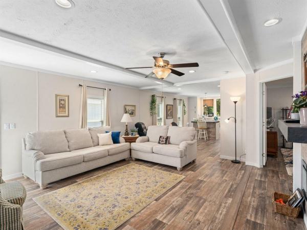 2023 Fleetwood   Bella   Home