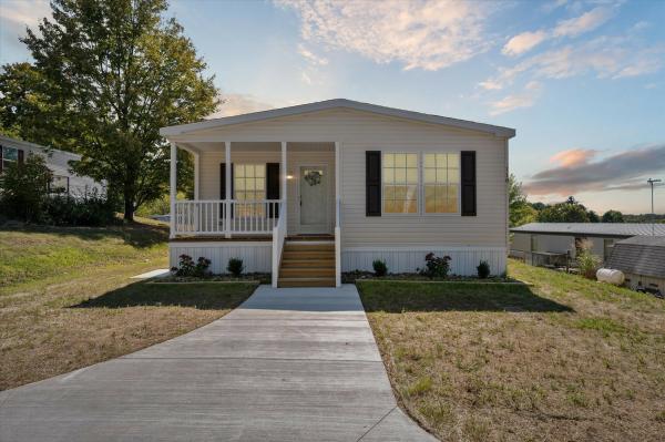 Photo 1 of 2 of home located at 118 Trinidad St. Butler, PA 16002