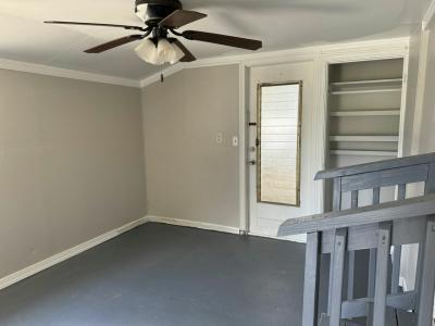 Photo 3 of 6 of home located at 14 Circle Dr Mount Dora, FL 32757