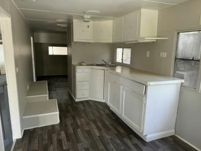 Photo 4 of 6 of home located at 14 Circle Dr Mount Dora, FL 32757