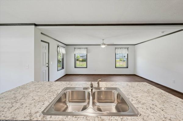 2025 Colony 550EC9999M  Home