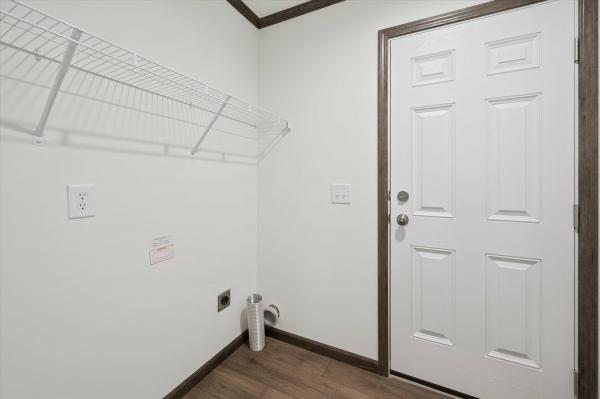 2025 Colony 550EC9999M  Home
