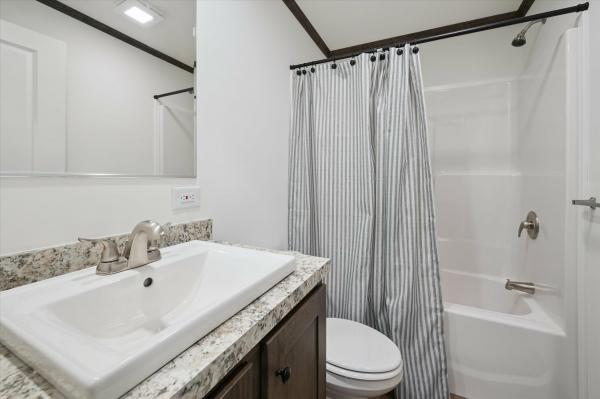 2025 Colony 550EC9999M  Home