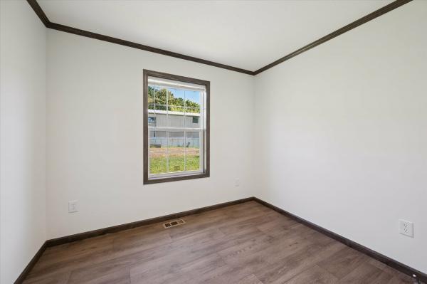 2025 Colony 550EC9999M  Home
