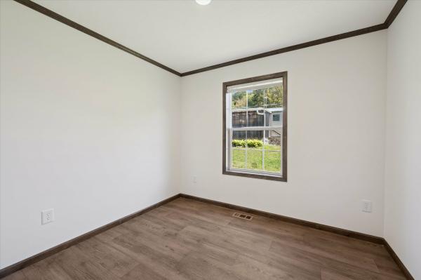 2025 Colony 550EC9999M  Home