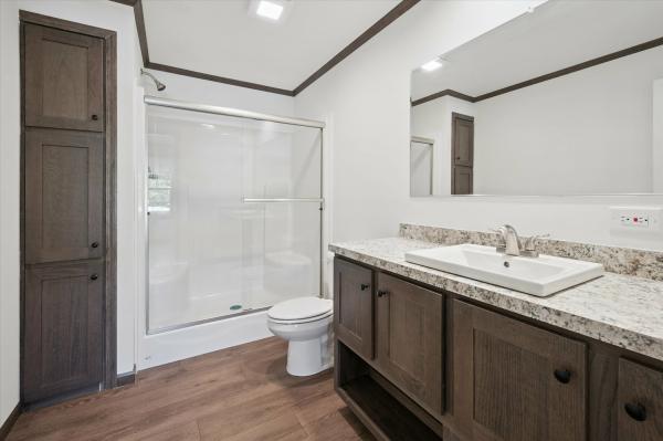 2025 Colony 550EC9999M  Home