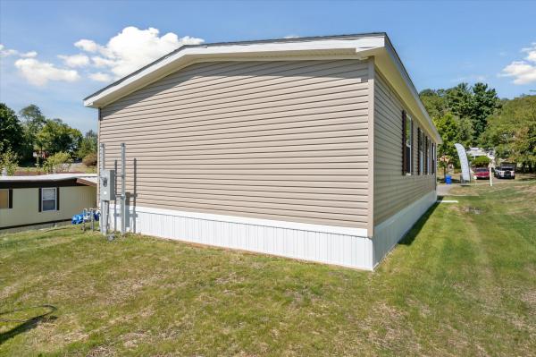 2025 Colony 550EC9999M  Home