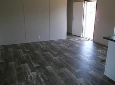Photo 3 of 14 of home located at 3941 Charleston Highway #123 West Columbia, SC 29172