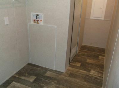 Photo 4 of 14 of home located at 3941 Charleston Highway #90 West Columbia, SC 29172