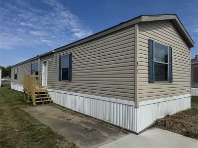 Mobile Home at 2220 Dunkelburg Rd Lot#917 Fort Wayne, IN 46819