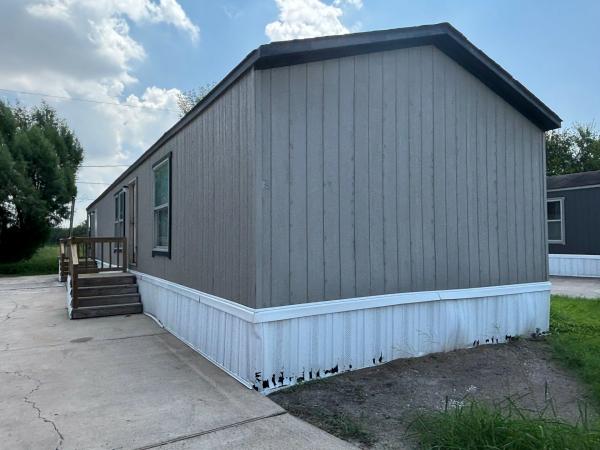 2018  Mobile Home For Sale