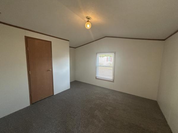 2000 Holly Park  Home