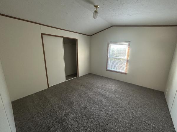 2000 Holly Park  Home