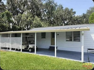 Mobile Home at 153 Live Oak Dr Leesburg, FL 34748