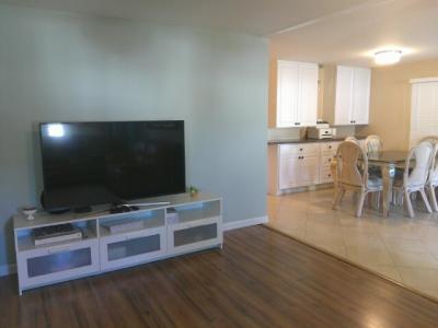 Photo 5 of 26 of home located at 6720 NW 45th Way R05 Coconut Creek, FL 33073