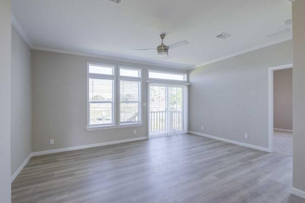 2022 Palm Harbor Mobile Home