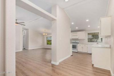 Photo 2 of 6 of home located at 2650 W Union Hills Dr #133 Phoenix, AZ 85027