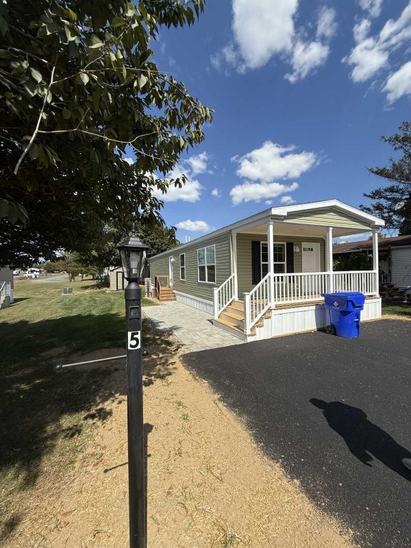 2025 Champion Manufactured Home