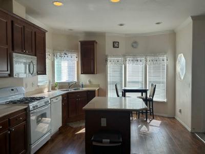 Photo 2 of 45 of home located at 15455 Glenoaks Blvd, Sp 507 Sylmar, CA 91342