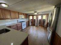 1983 Commodore Holly Park Manufactured Home