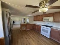 1983 Commodore Holly Park Manufactured Home
