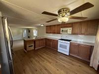 1983 Commodore Holly Park Manufactured Home