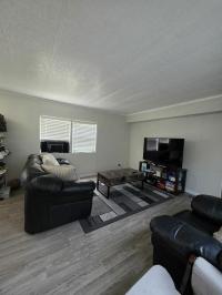 1980 Sherwood Park Manufactured Home