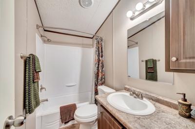 Photo 5 of 5 of home located at 10780 High Mesa Trail Tyler, TX 75708
